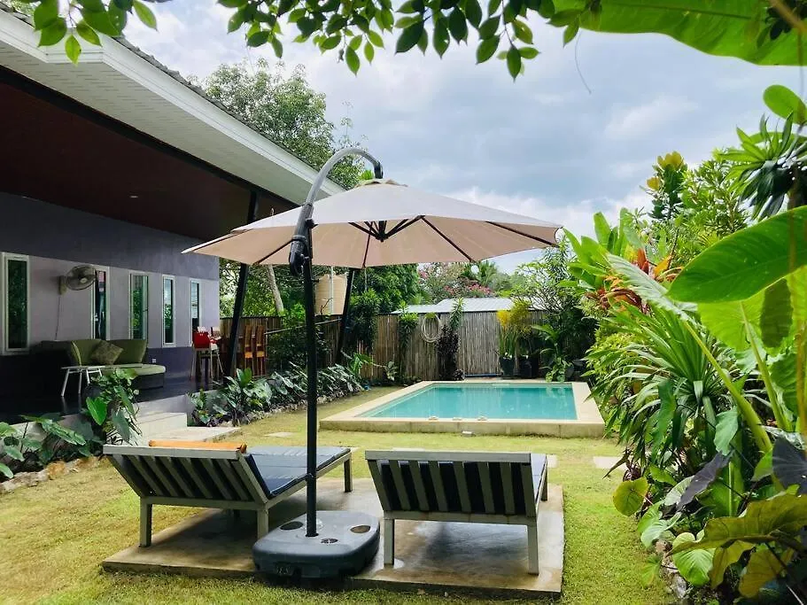 Nature Hug Pool Villa Near The Beach Ko Lanta 0*,