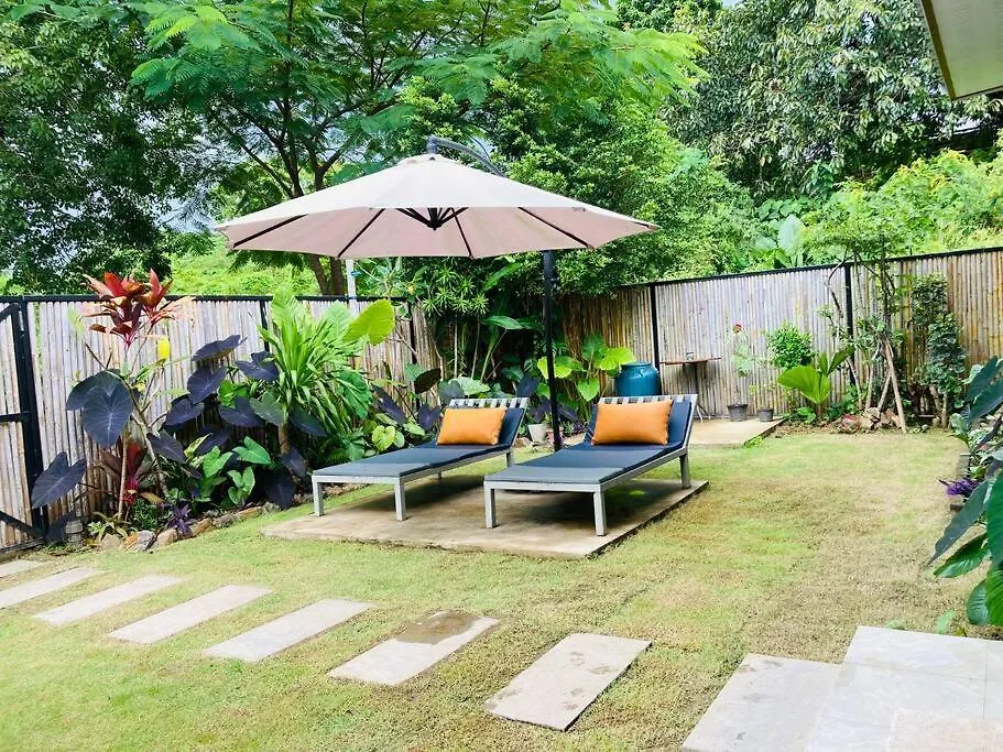 Nature Hug Pool Villa Near The Beach Ko Lanta Tailandia